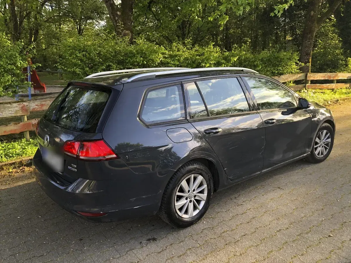 Gebraucht VW Golf VII 110 PS (80 kW) 2015 Grau Kombi