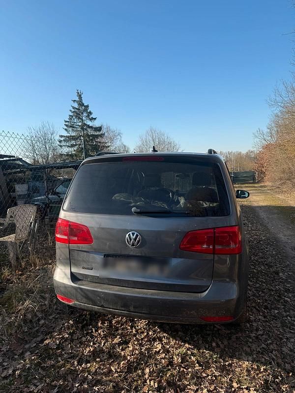 Gebraucht VW Touran 105 PS (77 kW) 2013 Grau Van / Kleinbus