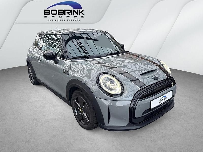 Gebraucht Mini Cooper SE Essential 135 kW (184 PS) 2022 Grau Kleinwagen