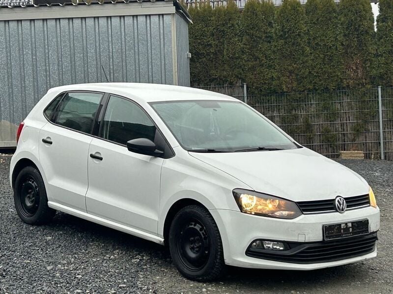 Weiß Gebraucht 2016 VW Polo Kleinwagen | 4.190 € (Guter Preis) - Bild 1/4