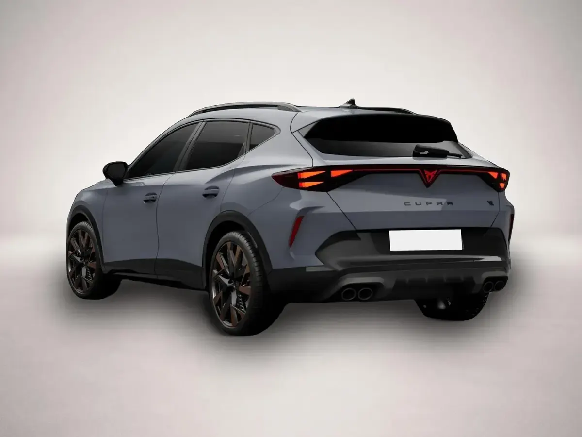 Gebraucht Cupra Formentor 333 PS (244 kW) 2026 Manufacturer SUV