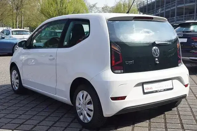 Gebraucht VW up! move up! 75 PS (55 kW) 2019 Weiß Kleinwagen