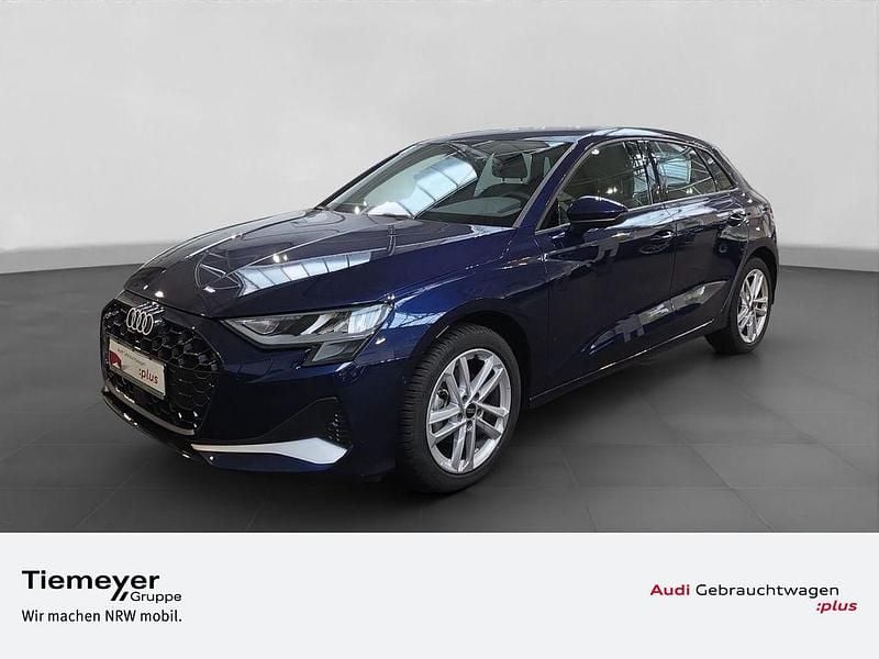 Navarrablau metallic Gebraucht 2025 Audi A3 Advanced Limousine | 27.990 € (Superpreis) - Bild 1/4