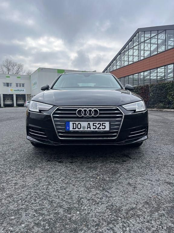 Gebraucht Audi A4 190 PS (139 kW) 2017 Schwarz Kombi