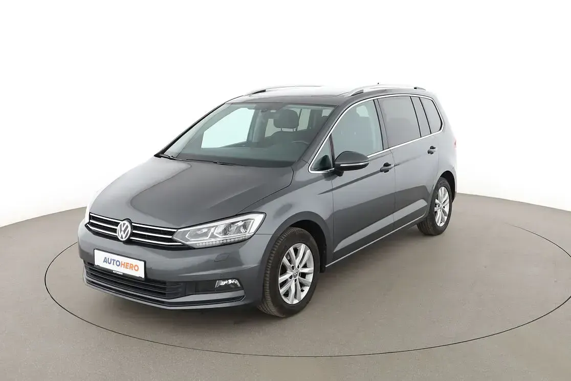 Gebraucht VW Touran Comfortline 150 PS (110 kW) 2018 Van / Kleinbus