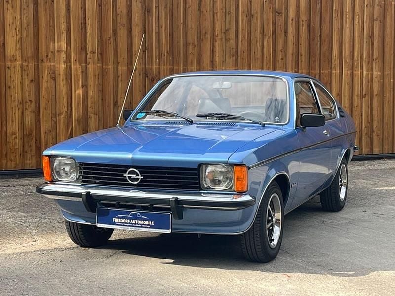 Blau Gebraucht 1978 Opel Kadett S Coupé | 18.990 € - Bild 1/4