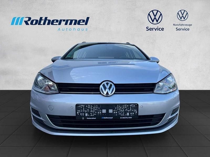 Reflexsilber Gebraucht 2014 VW Golf VII Comfortline Kombi | 9.500 € (Etwas zu teuer) - Bild 1/4