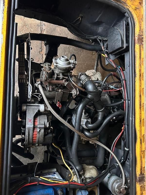 Second-hand VW T3 74 CP (54 kW) 1987 Alb Van