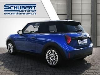 Gebraucht Mini Cooper Favoured 156 PS (114 kW) 2024 Blazing blue Kleinwagen