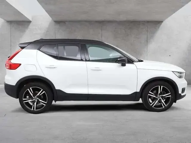 Gebraucht Volvo XC40 145 PS (106 kW) 2020 SUV