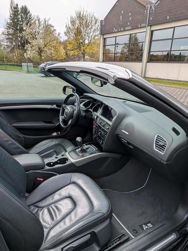 Gebraucht Audi A5 Cabriolet 180 PS (132 kW) 2009 Schwarz Cabrio