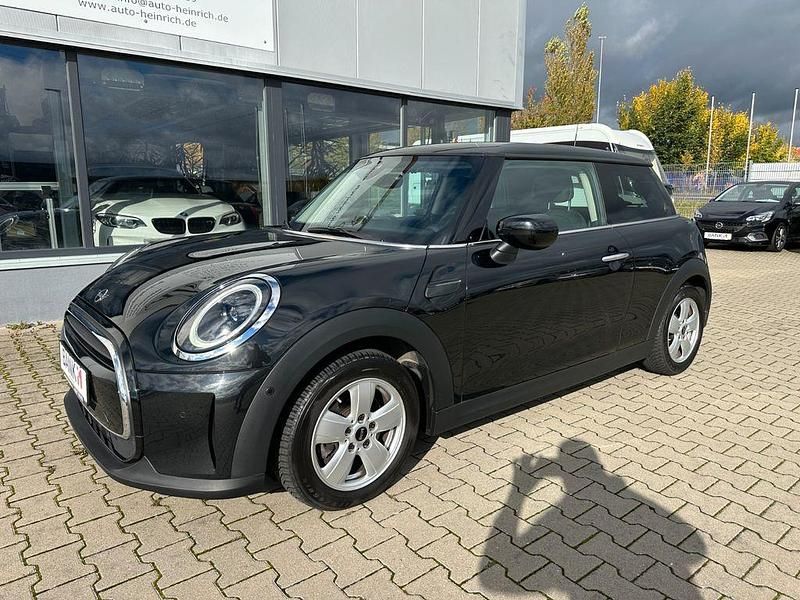 Schwarz Gebraucht 2023 Mini Cooper Essential Kleinwagen | 18.990 € (Fairer Preis) - Bild 1/4