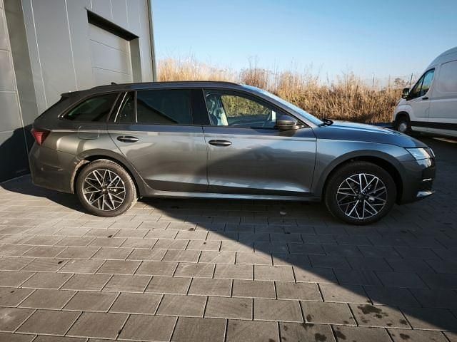 Neu Skoda Octavia 150 PS (110 kW) 2026 Grau Kombi