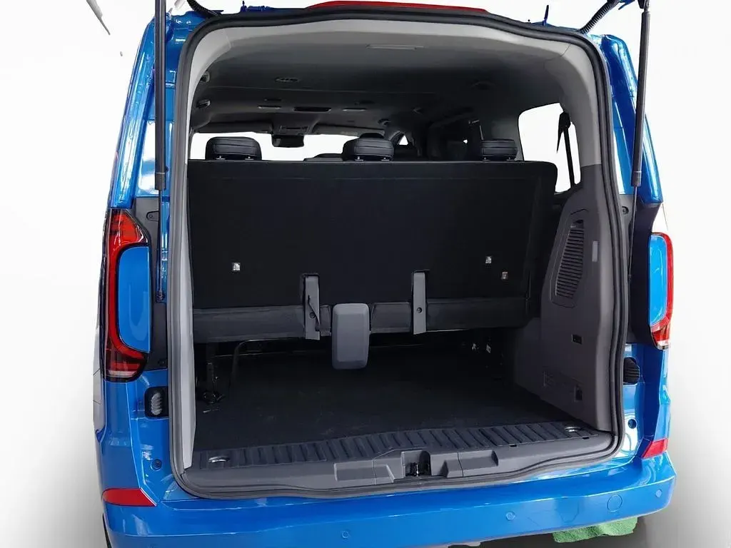 Neu VW Caravelle 170 PS (125 kW) 2026 Blau Van