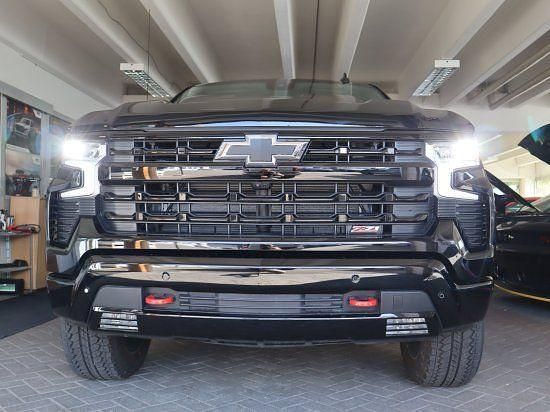Neu Chevrolet Silverado 420 PS (308 kW) 2025 Schwarz SUV
