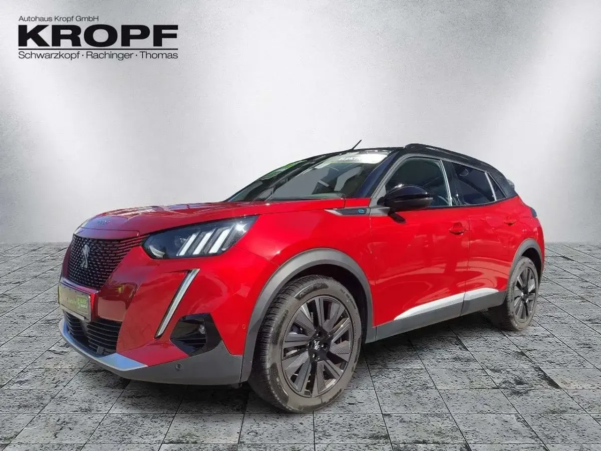 Second-hand Peugeot e-2008 GT 100 kW (136 CP) 2022 Roșu SUV
