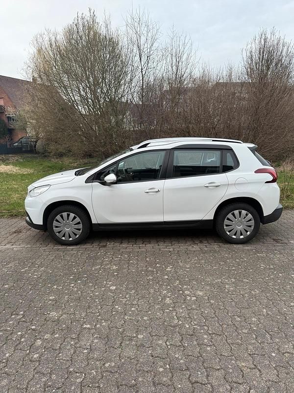 Gebraucht Peugeot 2008 110 PS (80 kW) 2017 Weiß SUV