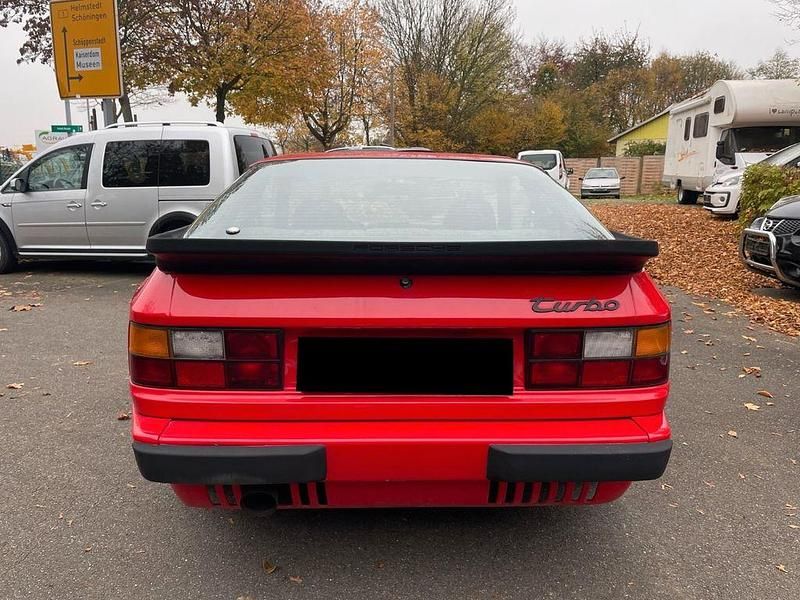 Gebraucht Porsche 944 163 PS (119 kW) 1983 Rot Coupé