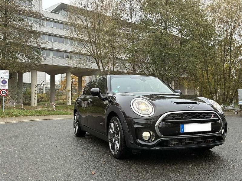 Schwarz Gebraucht 2019 Mini Cooper S Clubman Kombi | 21.450 € (Fairer Preis) - Bild 1/4