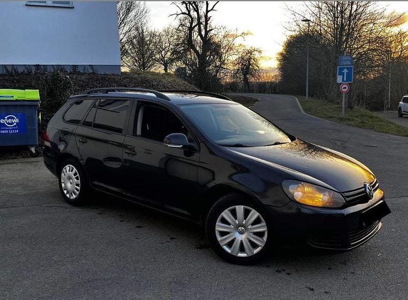 Gebraucht VW Golf VI Trendline 105 PS (77 kW) 2011 Schwarz Kleinwagen