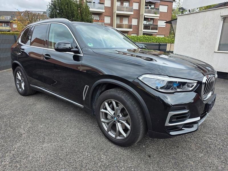 Gebraucht BMW X5 xLine 286 PS (210 kW) 2023 Saphirschwarz SUV