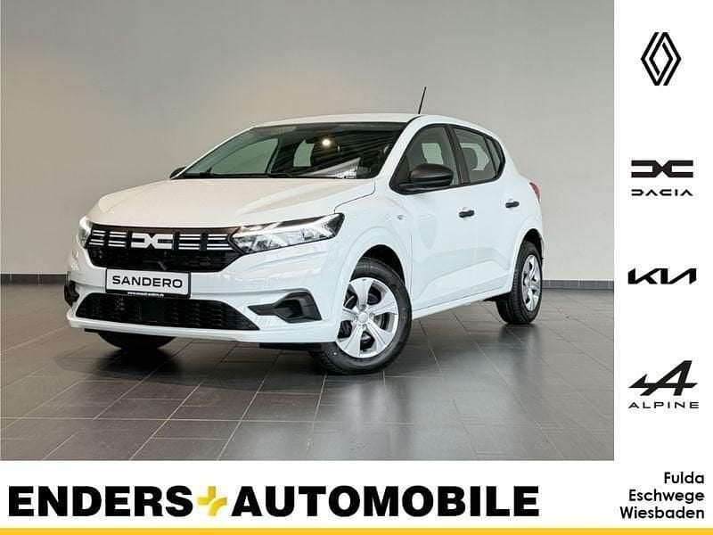 Weiß Gebraucht 2024 Dacia Sandero Essentiel Kleinwagen | 13.480 € (Guter Preis) - Bild 1/4