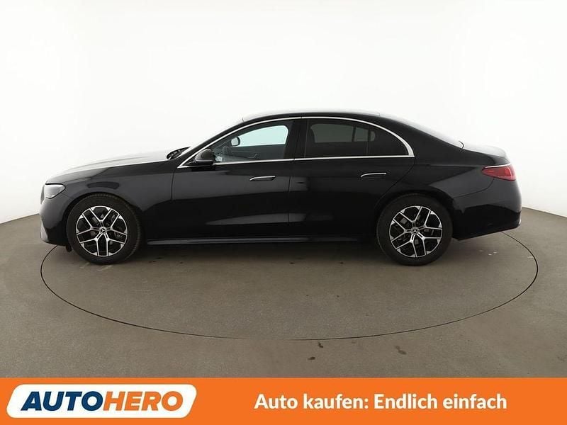 Gebraucht Mercedes E200 Advanced 227 PS (166 kW) 2025 Schwarz Limousine
