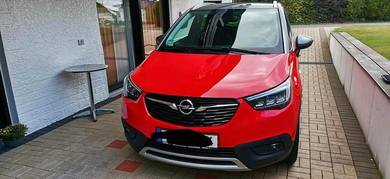 Rot Gebraucht 2019 Opel Crossland X Innovation SUV | 12.500 € (Superpreis) - Bild 1/4
