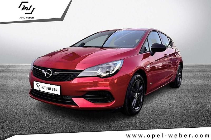 Gebraucht Opel Astra Design Edition 145 PS (106 kW) 2021 Chili rot/kardio rot Limousine