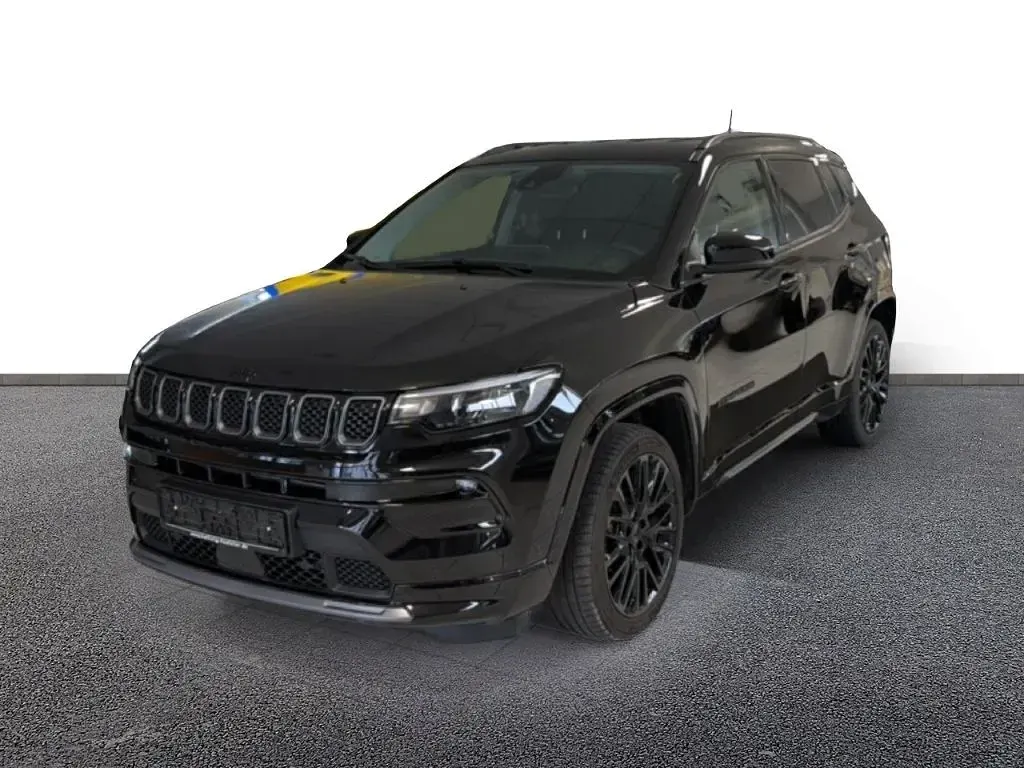 Gebraucht Jeep Compass 131 PS (96 kW) 2024 Black clear coat SUV
