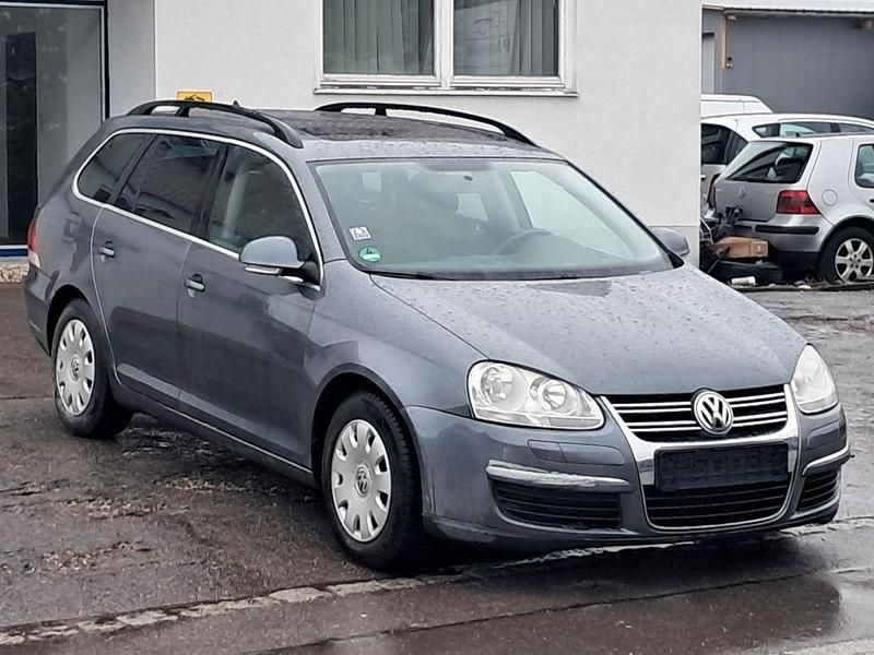 Gebraucht VW Golf V Comfortline 140 PS (102 kW) 2008 Grau Kombi