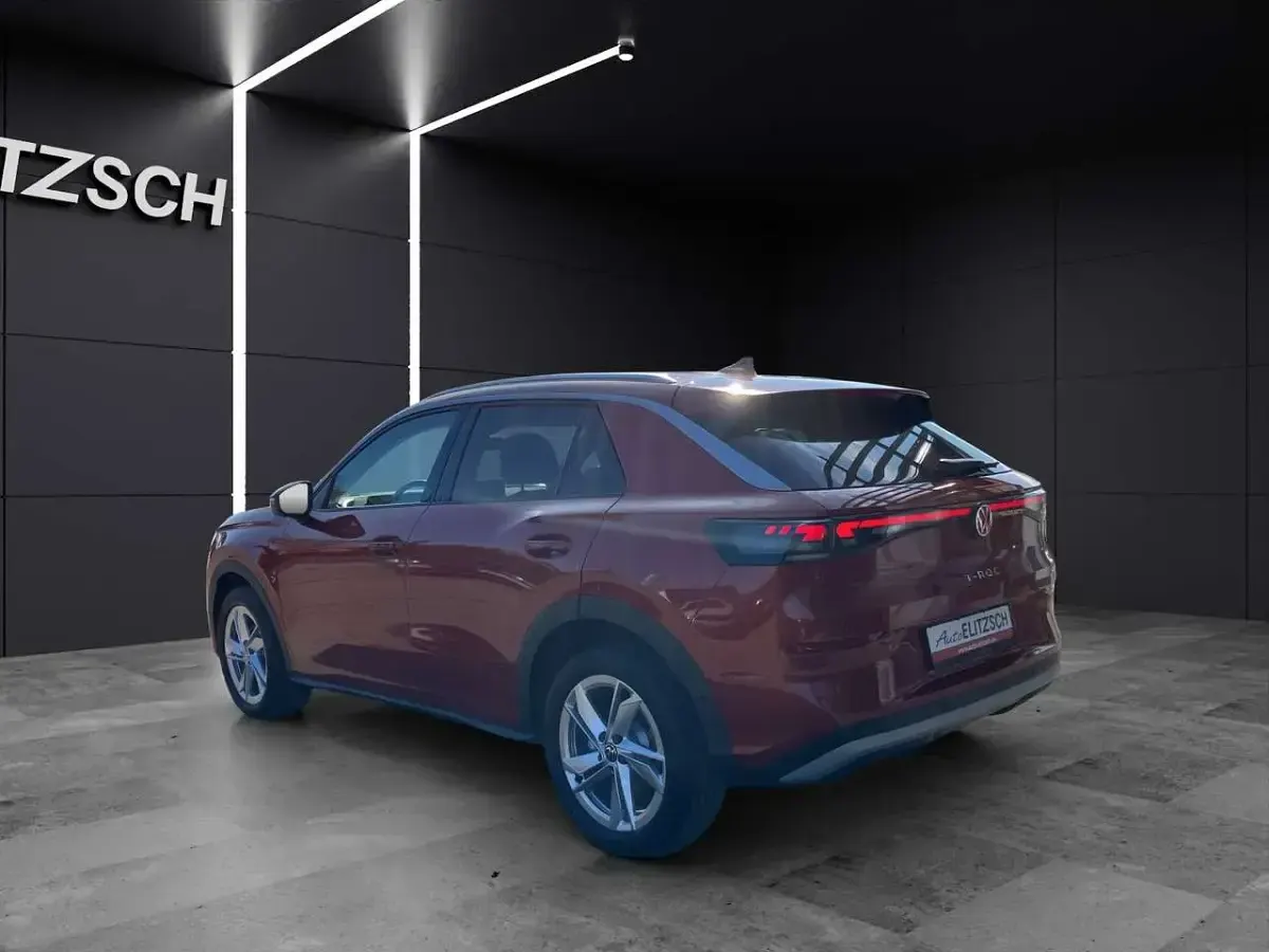 Gebraucht VW T-Roc Style 116 PS (85 kW) 2026 Flame red metallic SUV