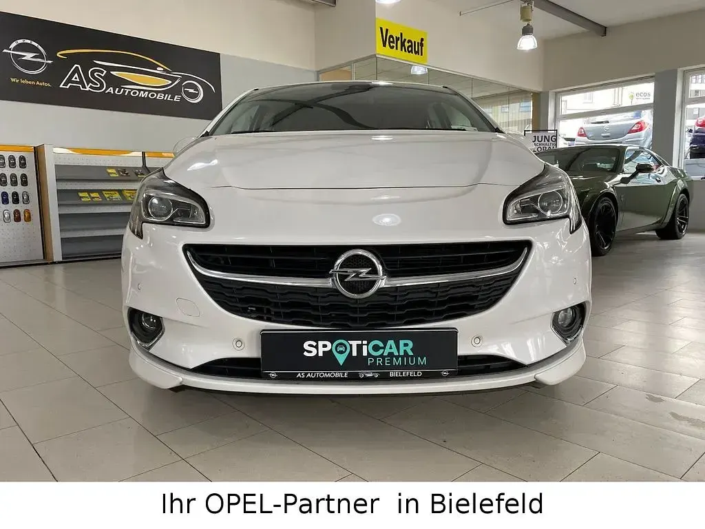 Używany Opel Corsa OPC 90 KM (66 kW) 2017 Biały Hatchback