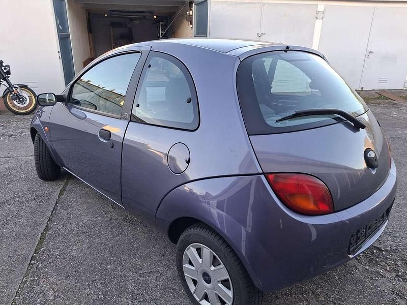Second-hand Ford Ka 60 CP (44 kW) 2007 Andere farben Hatchback
