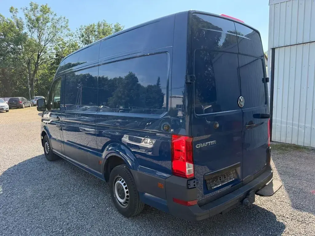 Gebraucht VW Crafter 140 PS (102 kW) 2019 Blau Van