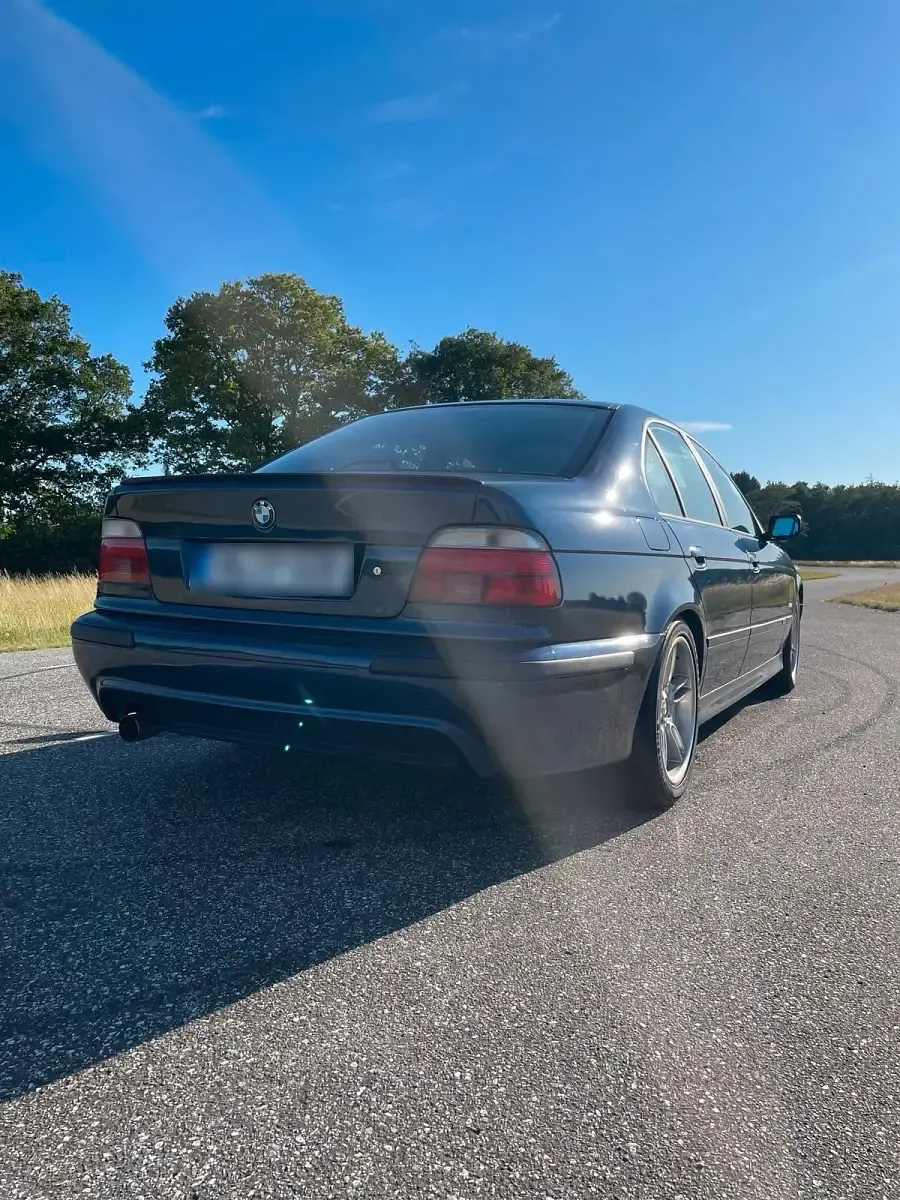 Gebraucht BMW 528 M Sport 193 PS (141 kW) 2000 Blau Limousine