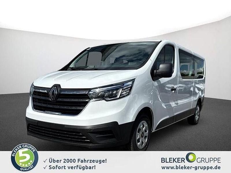 Gebraucht Renault Trafic Authentique 110 PS (80 kW) 2025 Gletscher weiss Van / Kleinbus