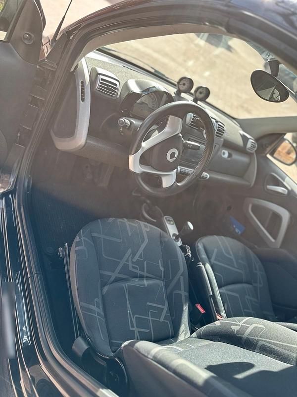 Gebraucht Smart ForTwo Cabrio 71 PS (52 kW) 2010 Schwarz Cabrio