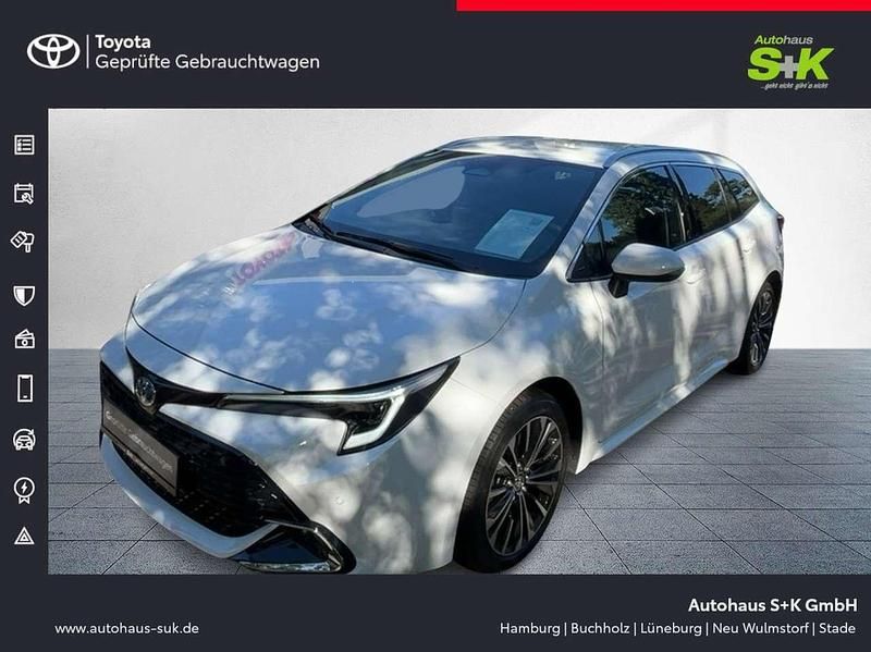 Gebraucht Toyota Corolla Team 196 PS (144 kW) 2023 Schneeweiß (weiß) Kombi