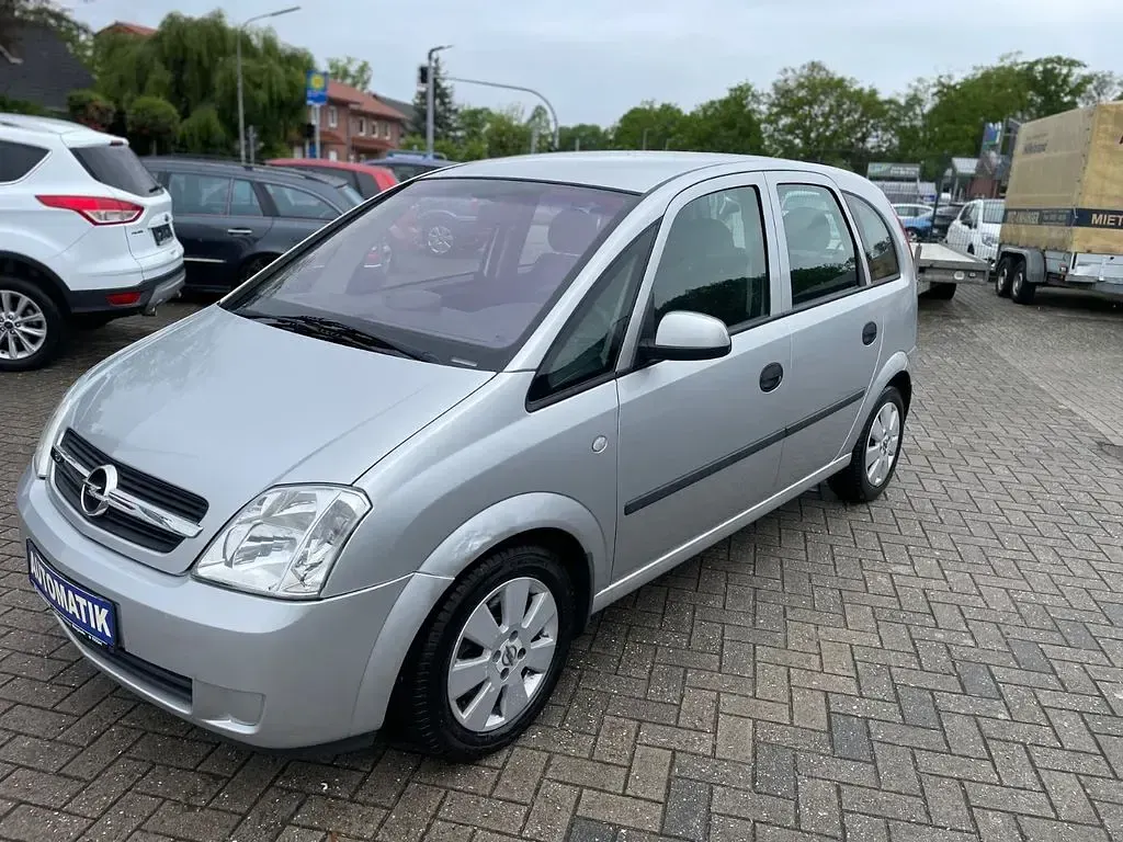Gebraucht Opel Meriva 101 PS (74 kW) 2004 Silber Van / Kleinbus