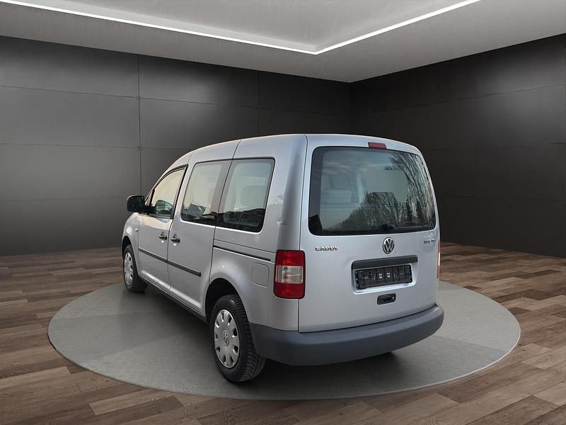 Gebraucht VW Caddy 105 PS (77 kW) 2005 Silber Van / Kleinbus