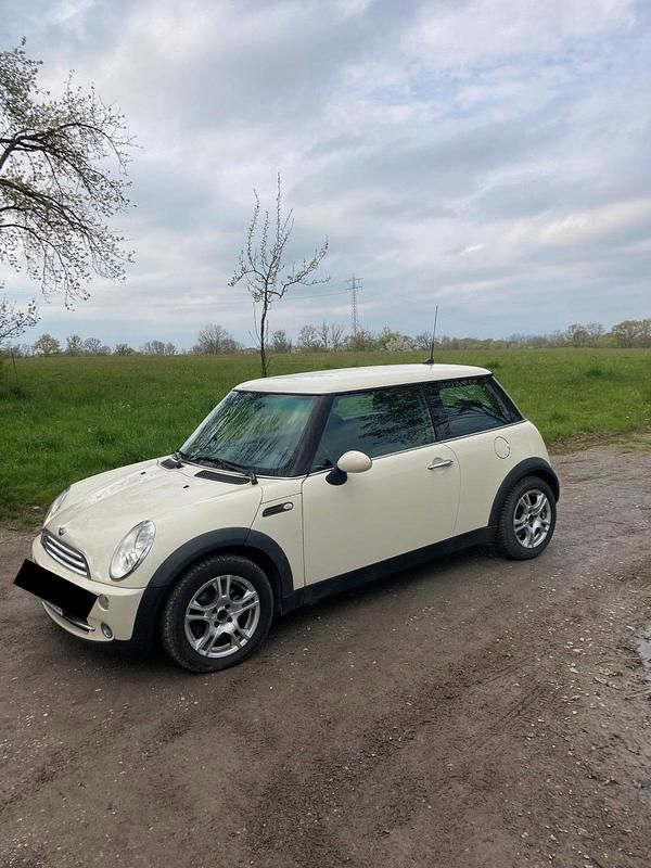 Second-hand Mini ONE 90 CP (66 kW) 2007 Alb Hatchback