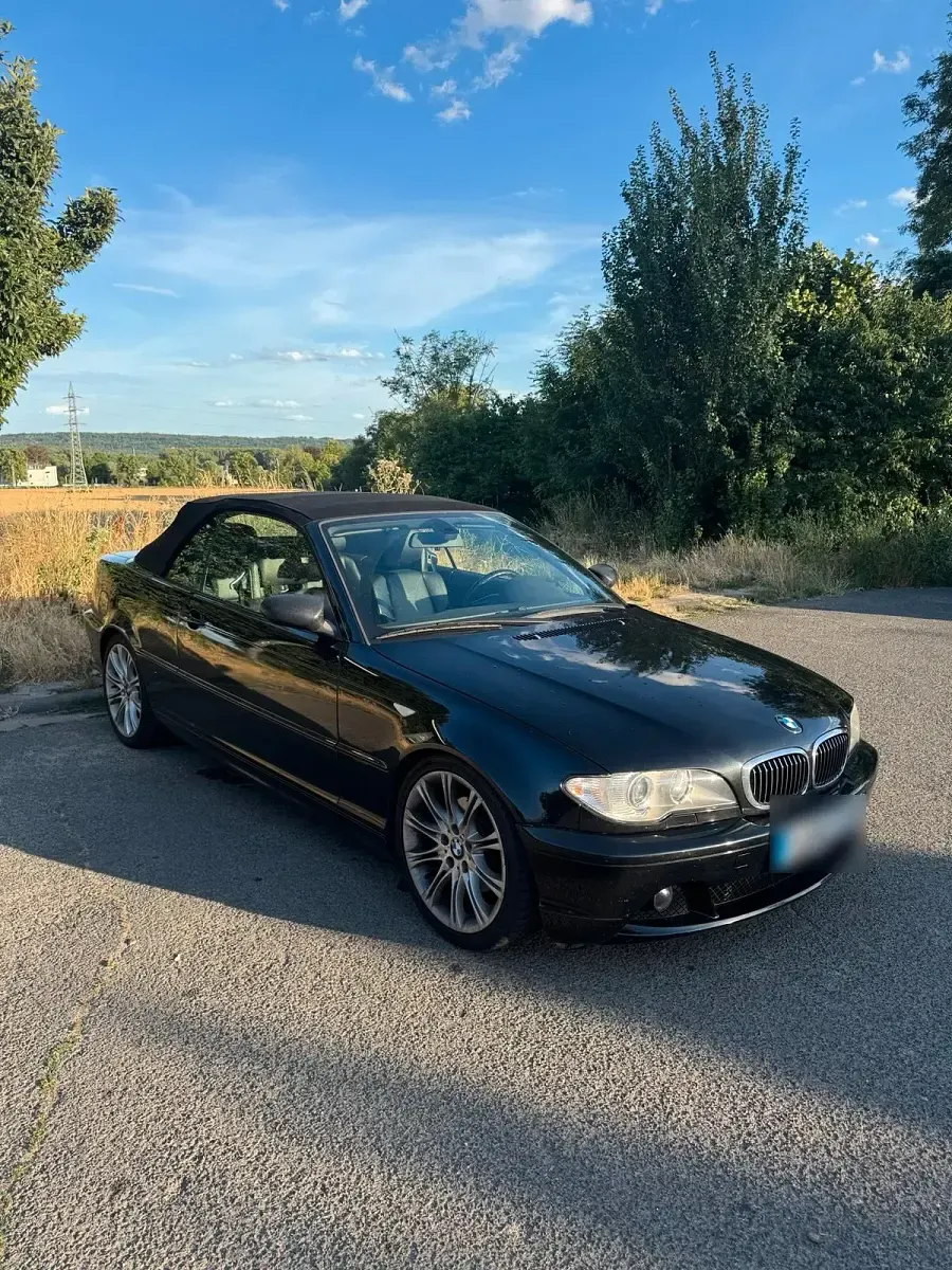 Gebraucht BMW 320 Cabriolet 170 PS (125 kW) 2004 Schwarz Cabrio