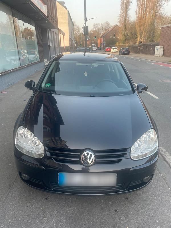 Gebraucht VW Golf V 102 PS (75 kW) 2007 Schwarz Kleinwagen