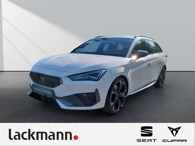 Weiss Gebraucht 2024 Cupra Leon VZ Kombi | 36.890 € (Fairer Preis) - Bild 1/4