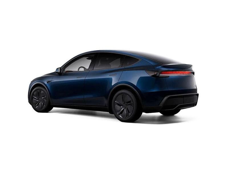 Uusi Tesla Model Y 378 kW (514 HP) 2025 Sininen Katumaasturi