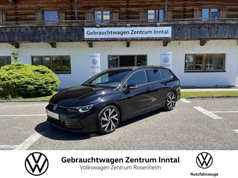 Deep black perleffekt Gebraucht 2024 VW Golf VIII R-line Kombi | 32.900 € (Teuer) - Bild 1/4