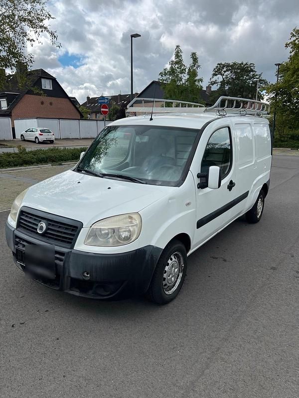 Weiß Gebraucht 2008 Fiat Doblò Van / Kleinbus | 3.250 € (Etwas zu teuer) - Bild 1/4
