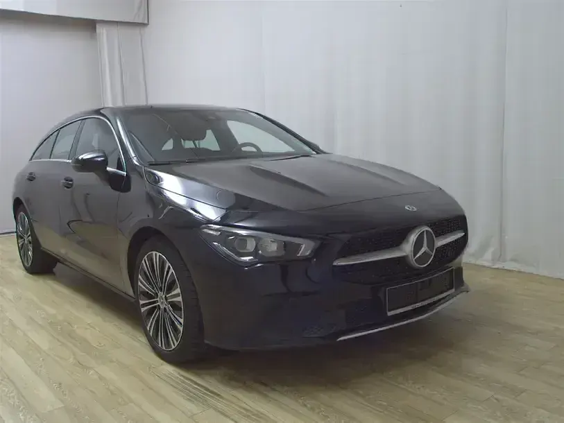 Gebraucht Mercedes CLA220 Shooting Brake Progressive 190 PS (139 kW) 2021 Schwarz Kombi