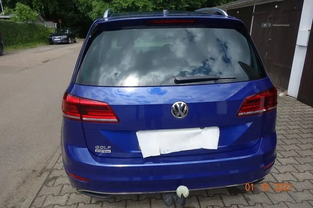 Gebraucht VW Golf Sportsvan Join 131 PS (96 kW) 2019 Blau Van / Kleinbus